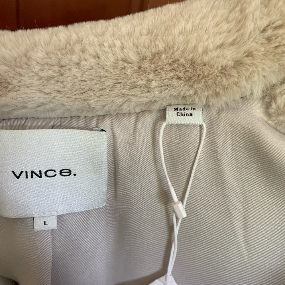 NWT - Vince Faux Fur Coat - L - Picture 12 of 12